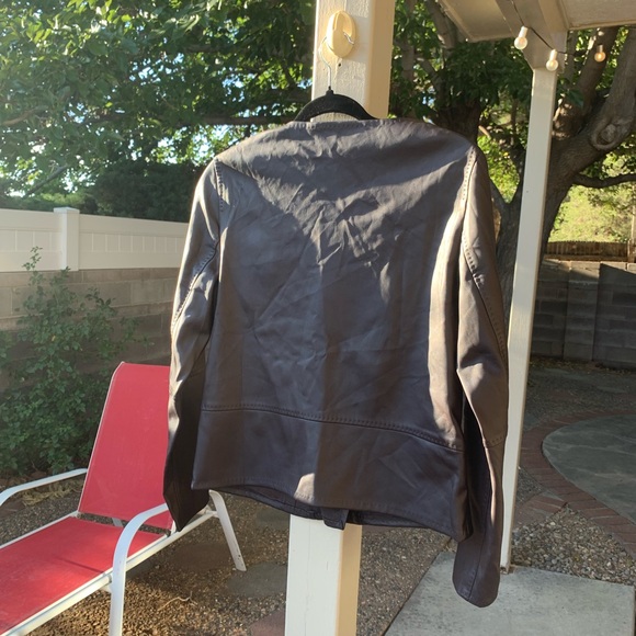Max Studio vegan leather dark brown chocolate jacket size M - Picture 2 of 13